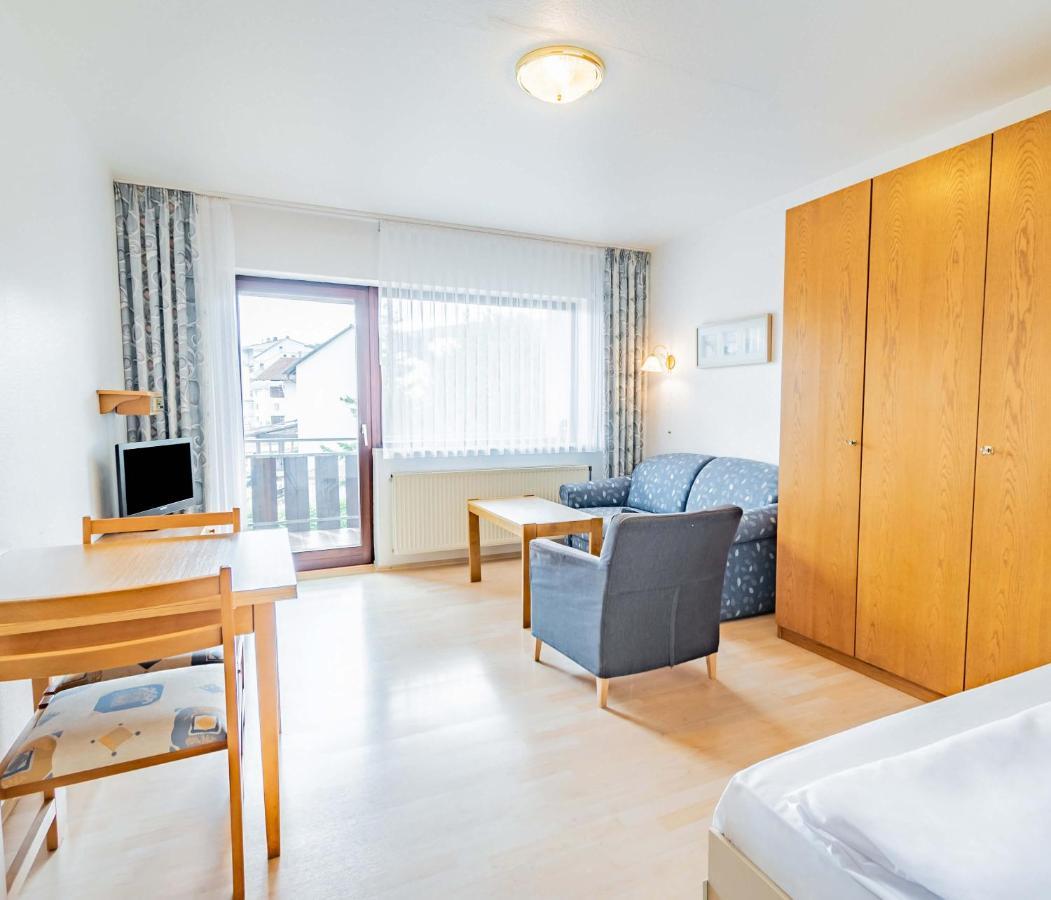 Aparthotel Panorama Bad Soden-Salmuenster Exterior photo